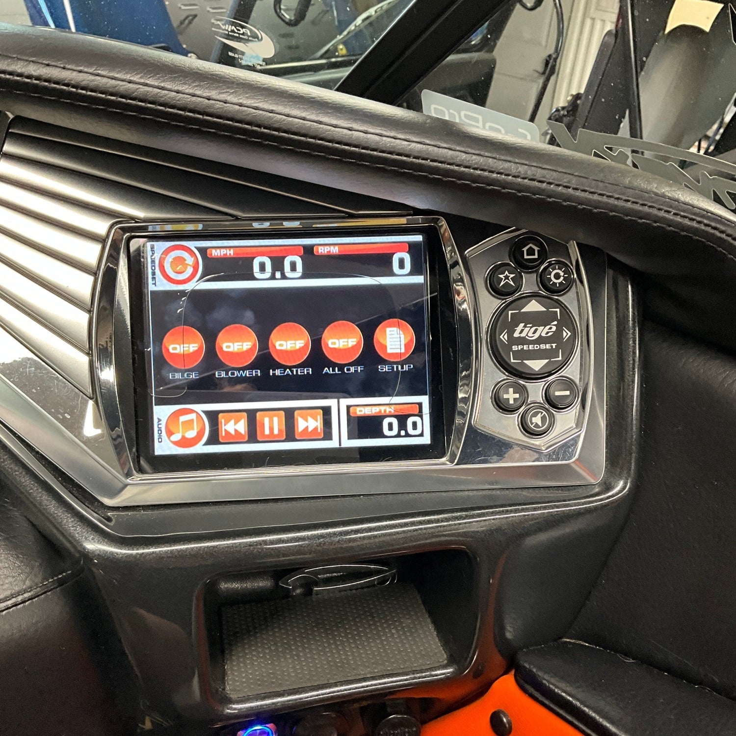 2010-2014 Tige Touch 1