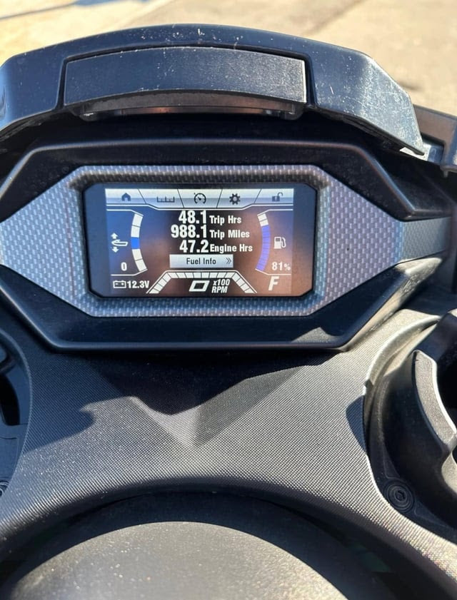 2021 yamaha connext 4.3 inch frozen unresponsive touch screen