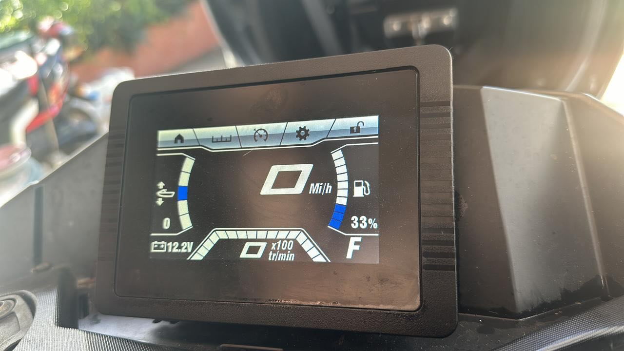 waverunner screen not working